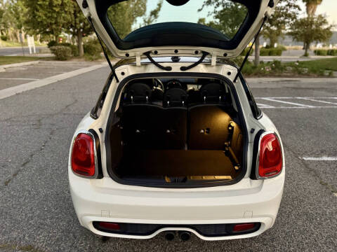 2015 MINI Hardtop 4 Door Cooper S