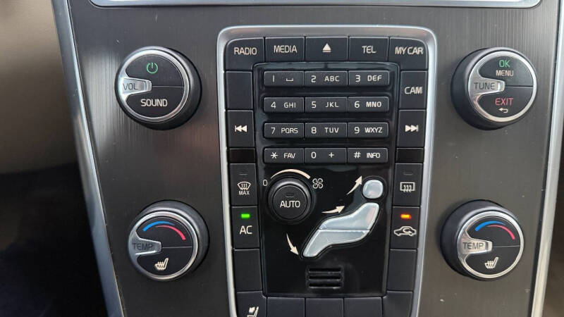 2014 Volvo XC60 3.2 Premier Plus