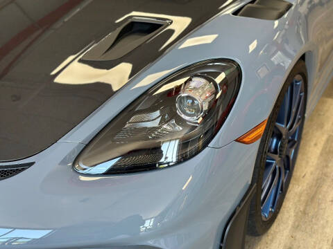 2023 Porsche 718 Cayman GT4 RS