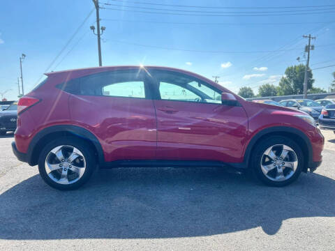 2017 Honda HR-V LX