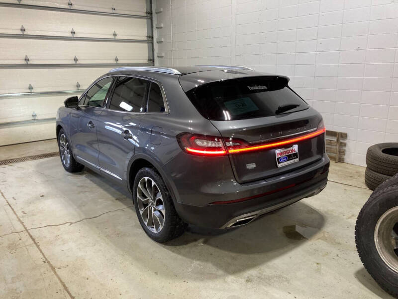 2022 Lincoln Nautilus Reserve