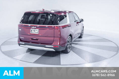 2024 Kia Carnival EX