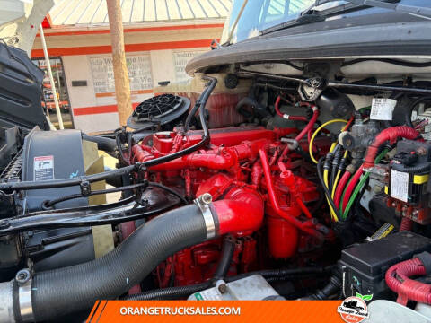 2017 Freightliner M2 106