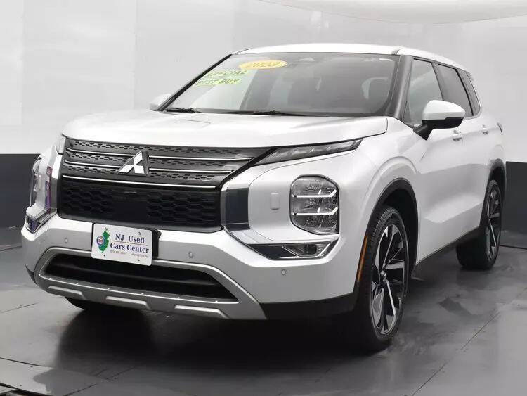 2023 Mitsubishi Outlander