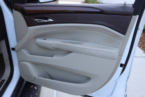 2011 Cadillac SRX Luxury Collection