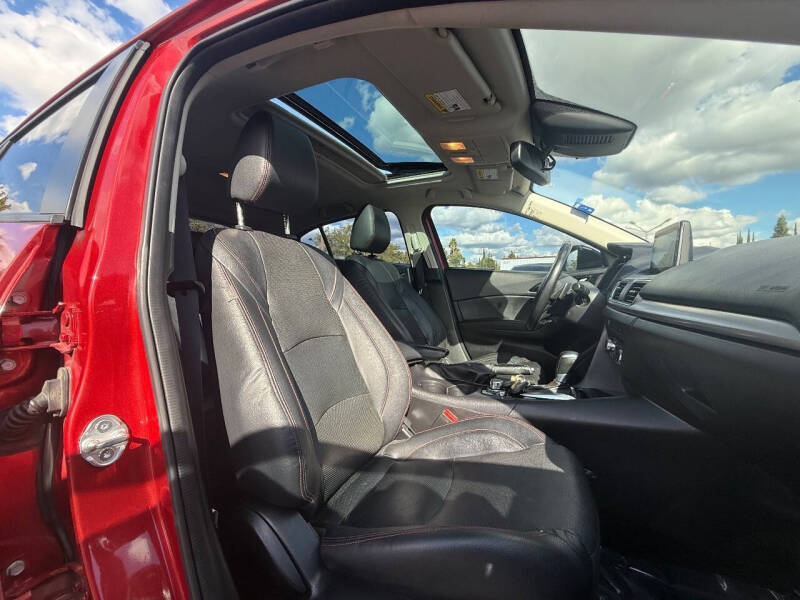 2016 Mazda MAZDA3 s Grand Touring