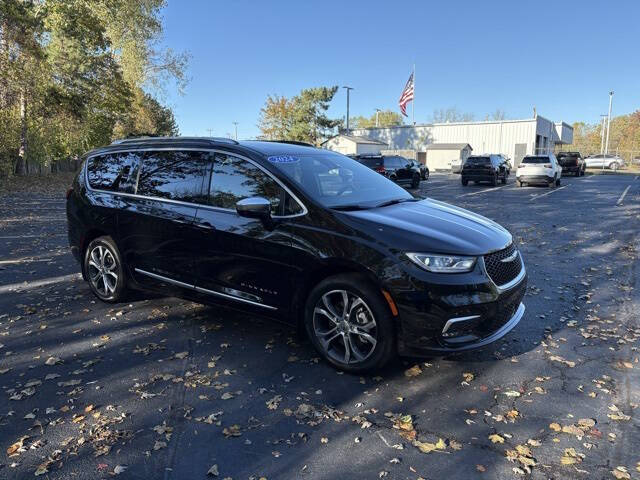 2024 Chrysler Pacifica Pinnacle
