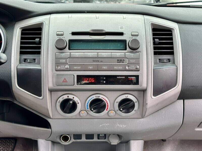 2010 Toyota Tacoma Pickup - $16,995