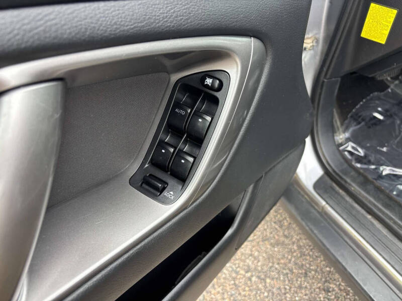 2009 Subaru Outback 2.5i