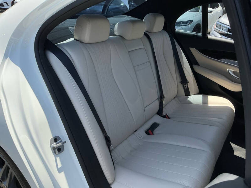 2019 Mercedes-Benz E-Class E 300
