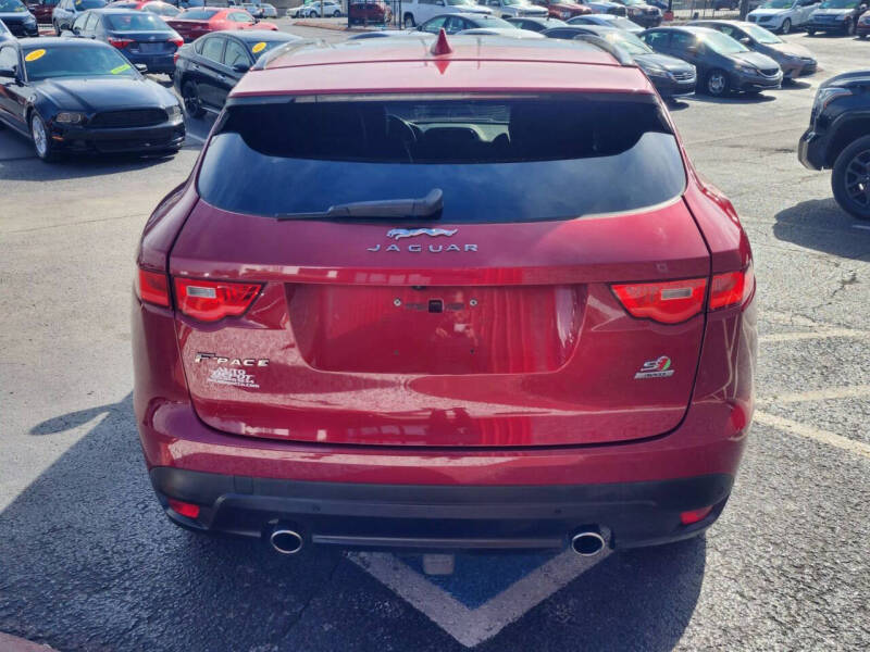 2017 Jaguar F-PACE S