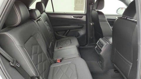 2024 Volkswagen Atlas Cross Sport SE