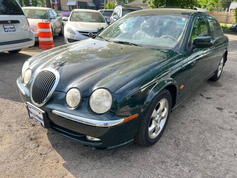 2000 Jaguar S-Type for sale at Car Planet Inc. in Milwaukee WI