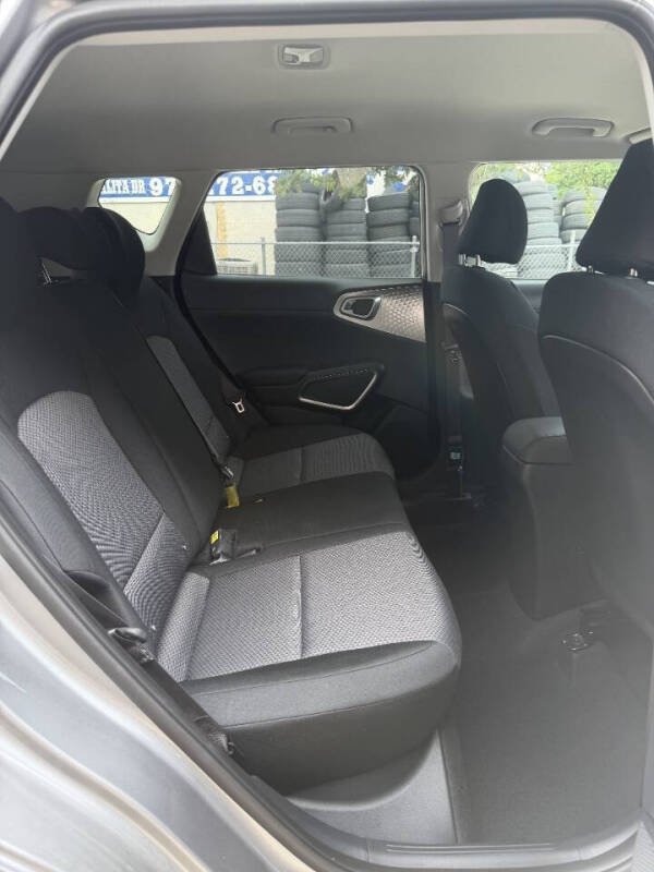 2025 Kia Soul LX