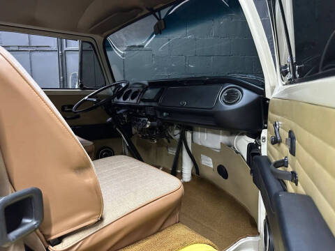 1973 Volkswagen Bus