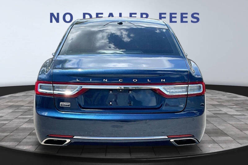 2017 Lincoln Continental Select