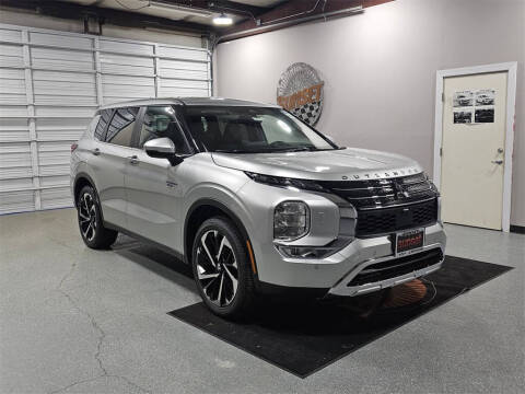 2025 Mitsubishi Outlander PHEV SE
