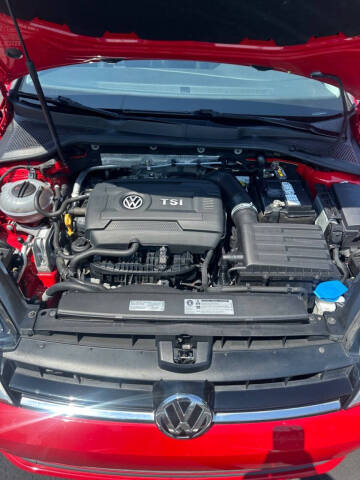 2017 Volkswagen Golf