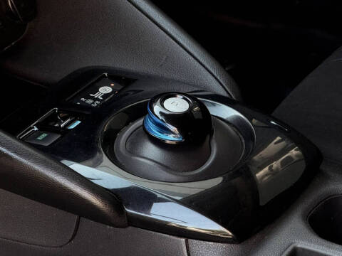 2021 Nissan LEAF SV