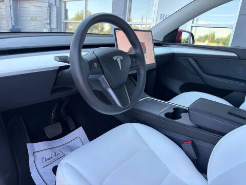 2025 Tesla Model Y Long Range