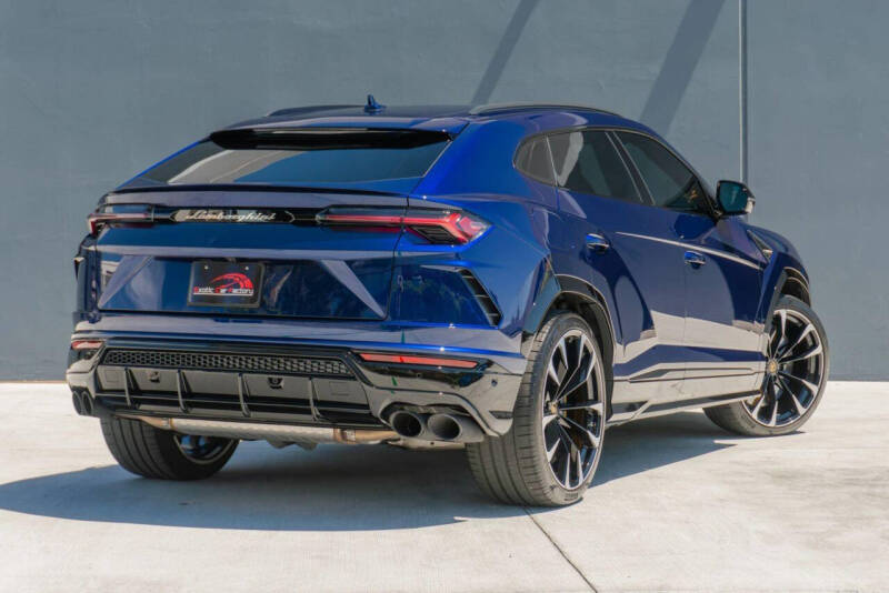 2021 Lamborghini Urus