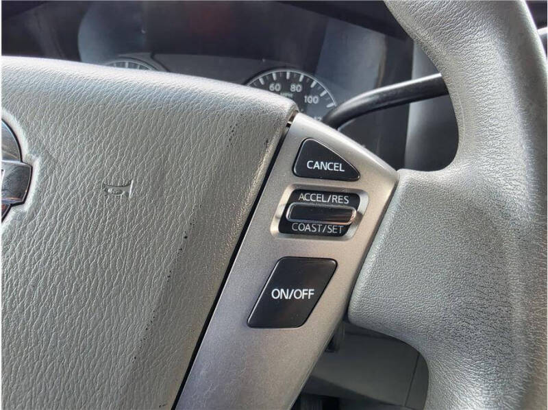 2017 Nissan NV