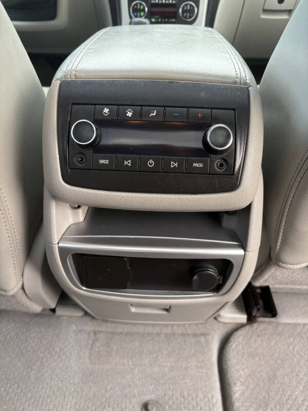 2008 GMC Acadia SLT-2