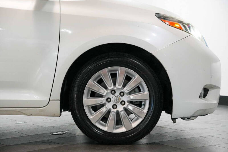 2016 Toyota Sienna