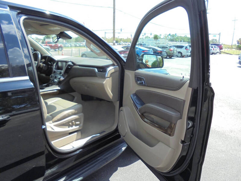 2020 Chevrolet Suburban LT