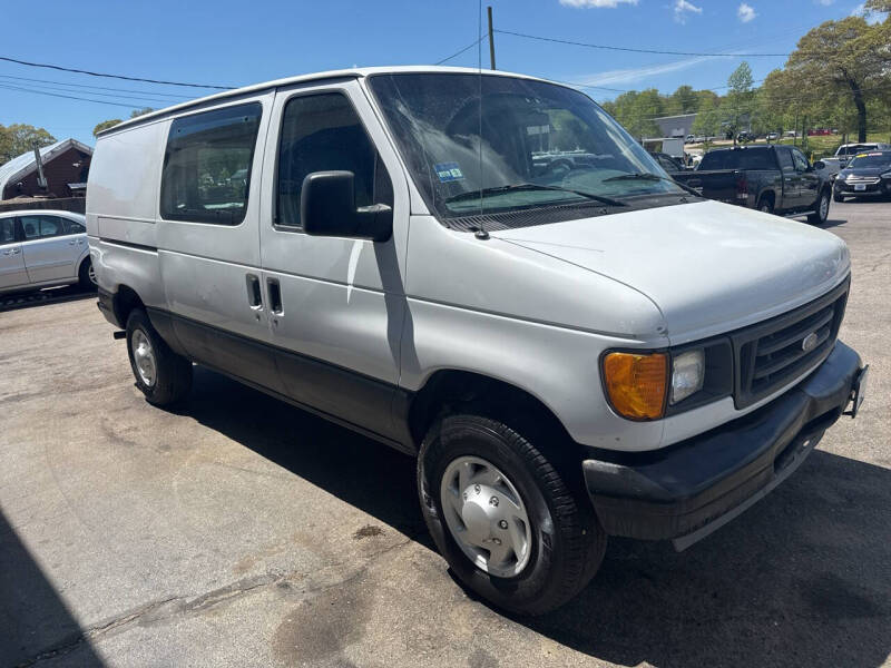 2005 Ford E-Series E-250