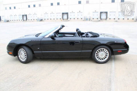 2004 Ford Thunderbird Deluxe