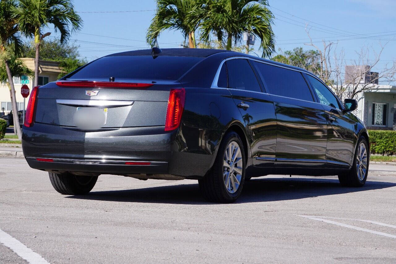 2017 Cadillac XTS Pro 41