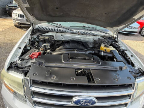 2015 Ford Expedition EL XLT