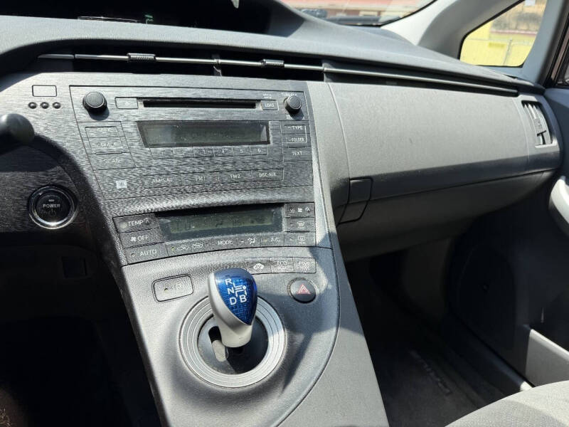 2010 Toyota Prius II
