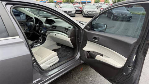 2017 Acura ILX