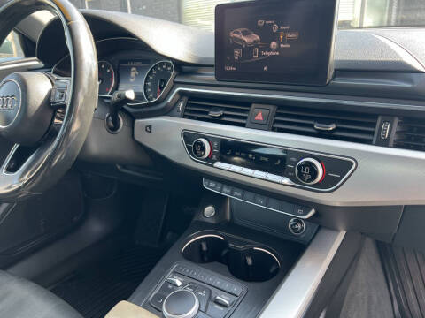 2017 Audi A4 2.0T quattro Premium