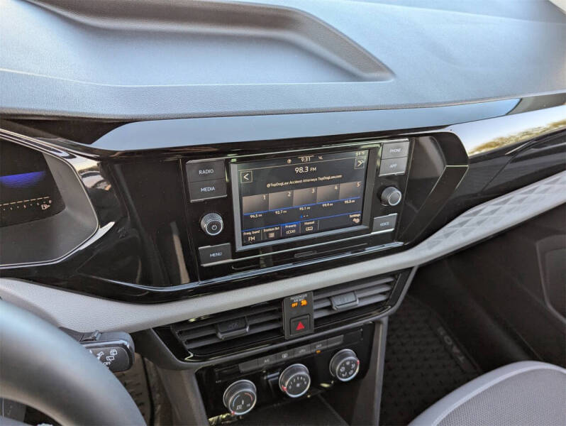 2023 Volkswagen Taos S