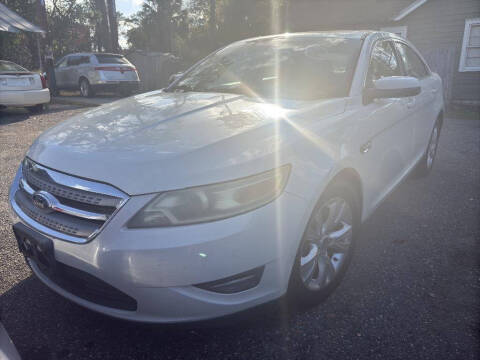 2011 Ford Taurus SEL
