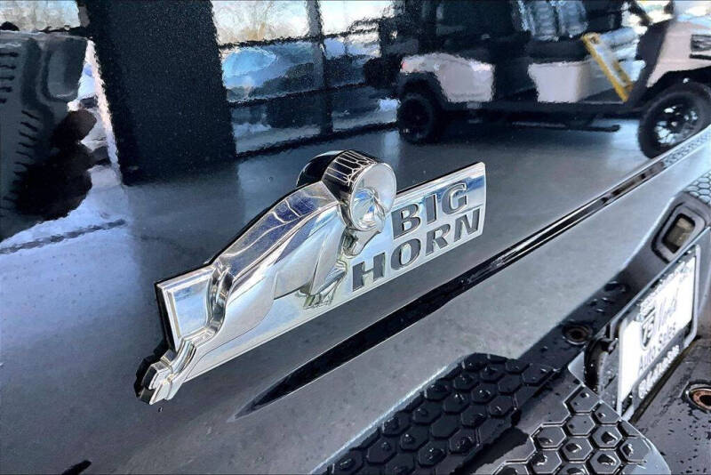 2016 RAM 1500 SLT