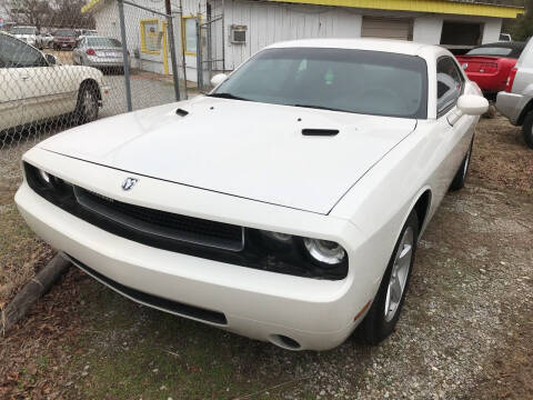 2010 Dodge Challenger for sale at Simmons Auto Sales in Denison TX