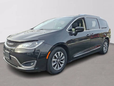 2020 Chrysler Pacifica Touring L Plus