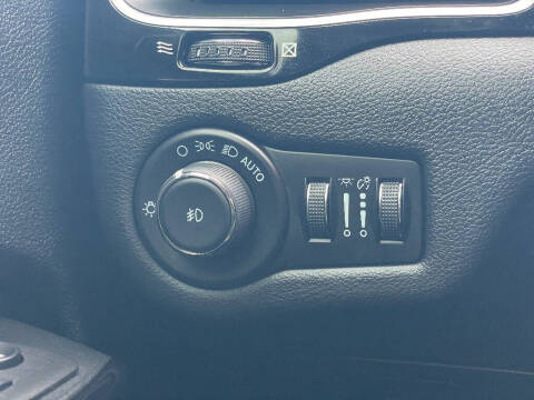 2021 Jeep Cherokee Altitude