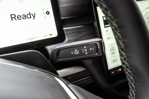 2023 Rivian R1T Adventure