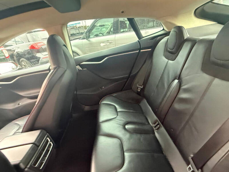 2013 Tesla Model S Performance