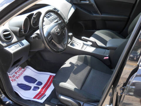 2013 Mazda MAZDA3 i Touring