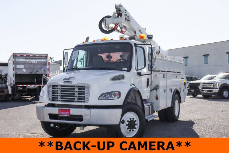2016 Freightliner M2 106