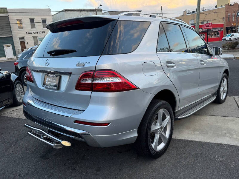2012 Mercedes-Benz M-Class ML 550