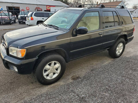 2001 Nissan Pathfinder for sale at C & C AUTO SALES in Riverside NJ