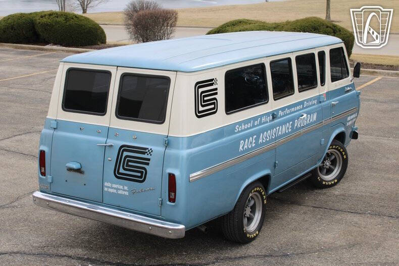 1967 Ford E-150