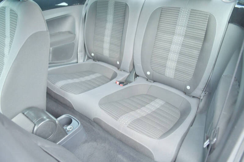 2014 Volkswagen Beetle R-Line PZEV